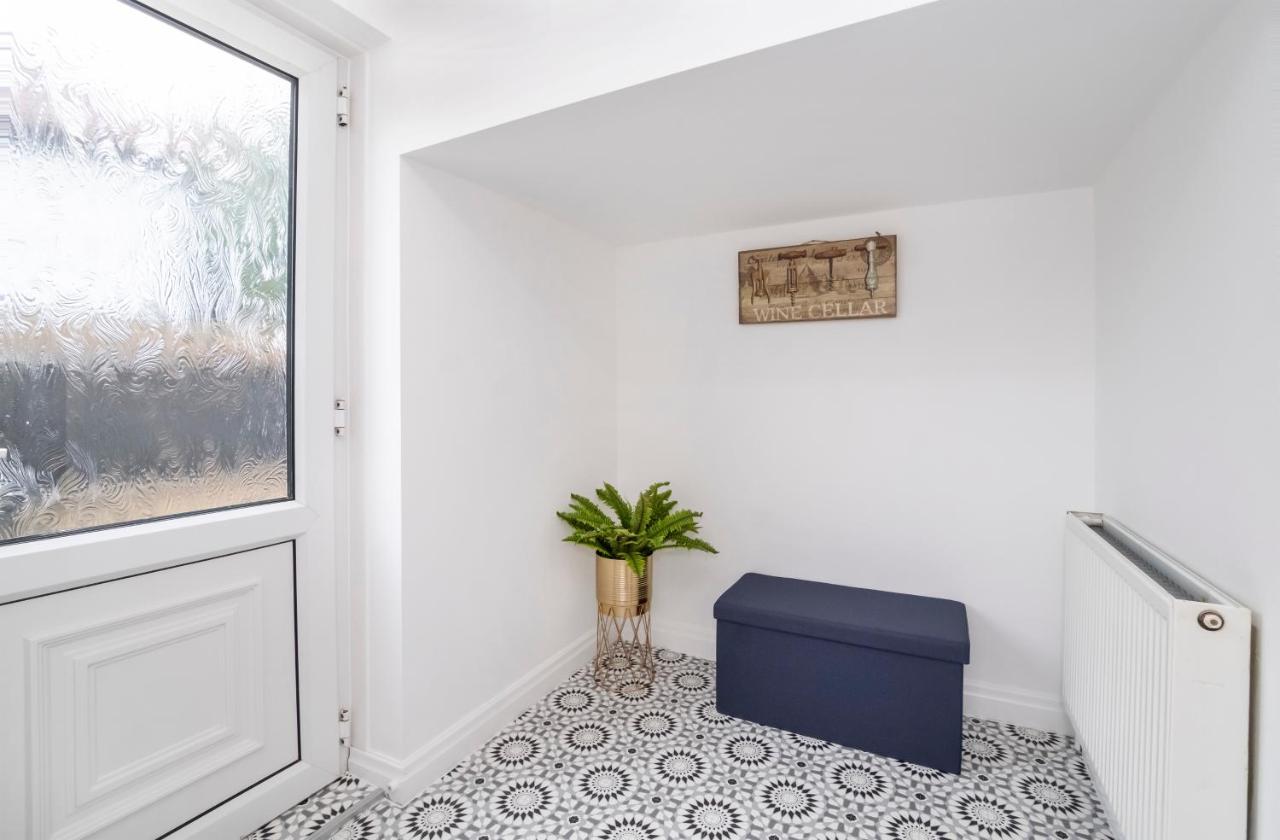Stylish Hot Tub House With Free Parking! Villa York Eksteriør bilde
